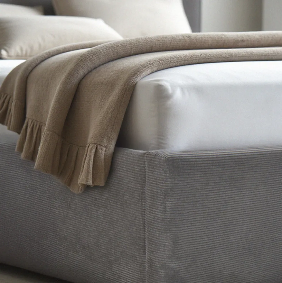 CAMA Lit coffre en velours côtelé 140x190cm