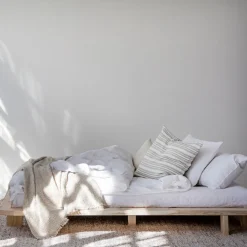 JAPAN Lit en bois 140x200cm