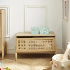 LILOU Coffre de rangement enfant en bois et cannage L74cm