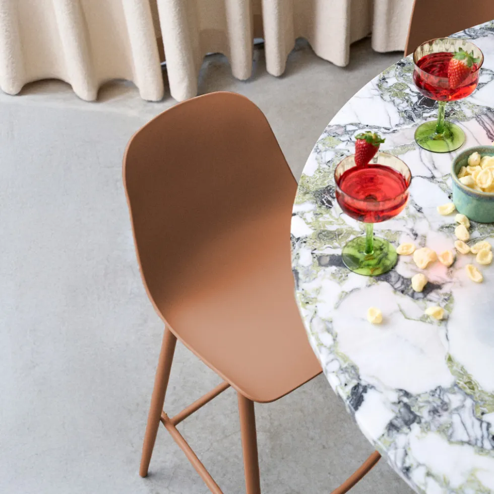 PORTLAND Lot de 4 tabourets de bar intérieur et extérieur en plastique et métal H65cm