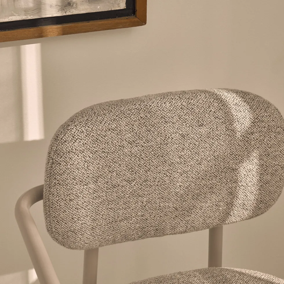 STUART Lot de 2 fauteuils de table en tissu bouclette pieds beiges