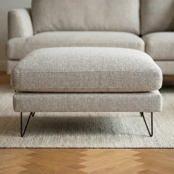 VILLABON Pouf en tissu pieds épingles noirs